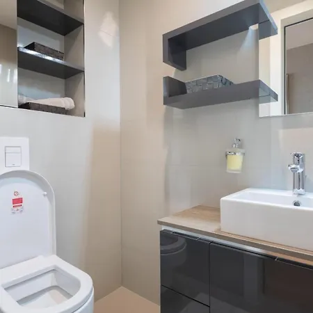Apartment Gray Pearl - Luxury With Pool Split